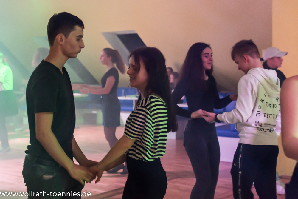 2019 12 07 Tanzparty Jugend 0792